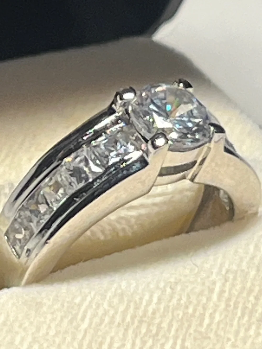Vintage Cathedral-Style Cubic Zirconia Sterling Silver 925 Mounted Ring | Size 9